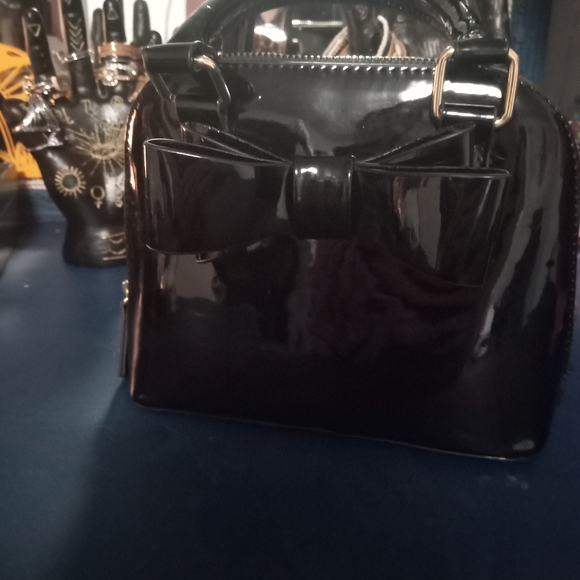 Betsey Johnson Mini handbag - Picture 2 of 5